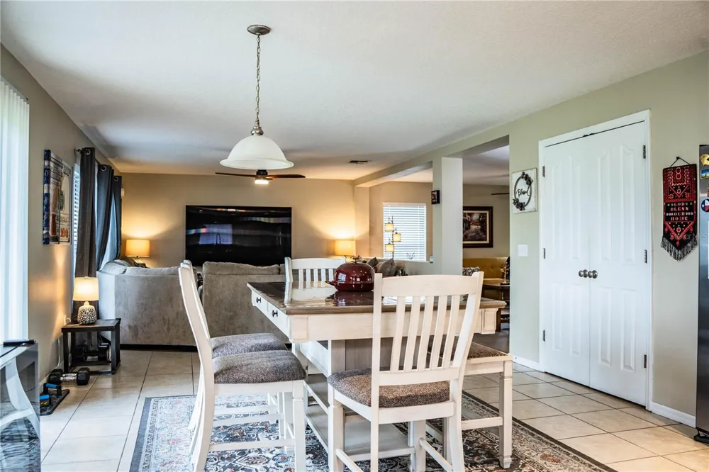 6015 CHAMPLAIN PASS Lakeland, FL 33805