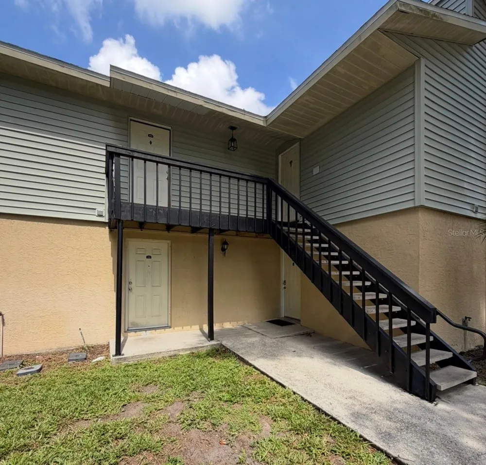 245 RED MAPLE PLACE Brandon, FL 33510
