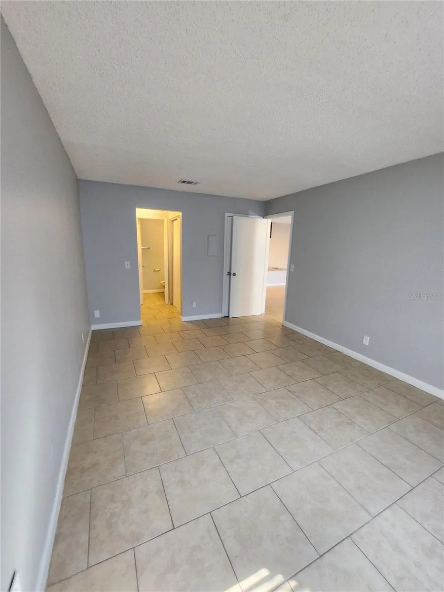 245 RED MAPLE PLACE Brandon, FL 33510