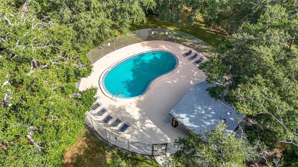 11703 RAINTREE VILLAGE BOULEVARD #C Tampa, FL 33617