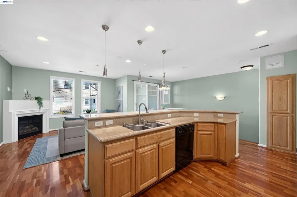 4311 Clarinbridge Cir Dublin, CA 94568