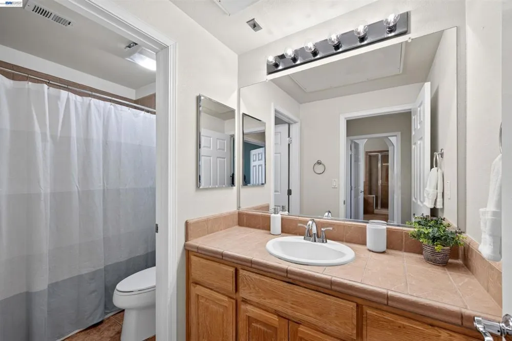 4311 Clarinbridge Cir Dublin, CA 94568