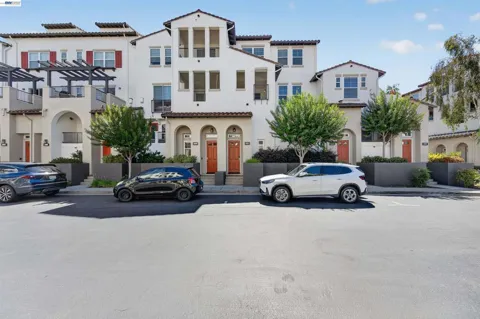 4311 Clarinbridge Cir