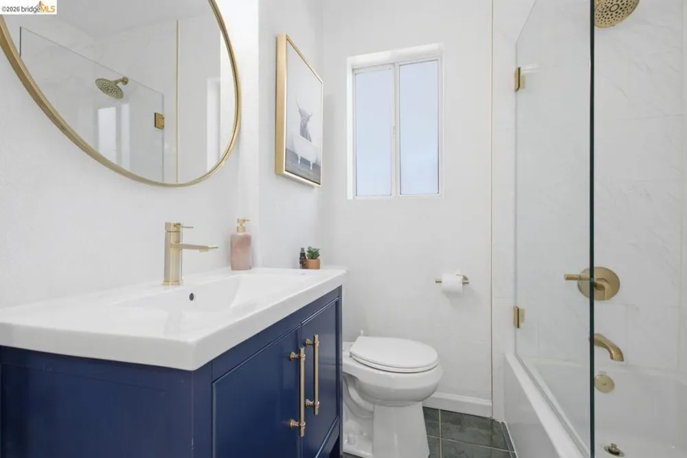 2081 Bonar St Berkeley, CA 94702