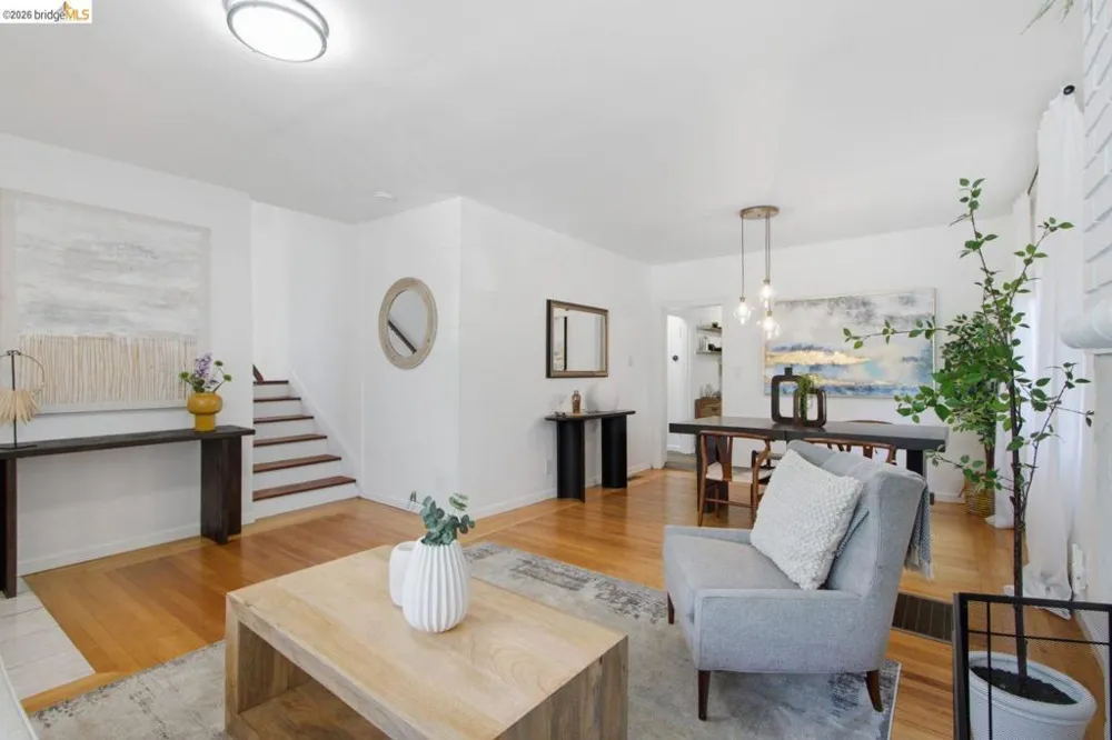 2081 Bonar St Berkeley, CA 94702