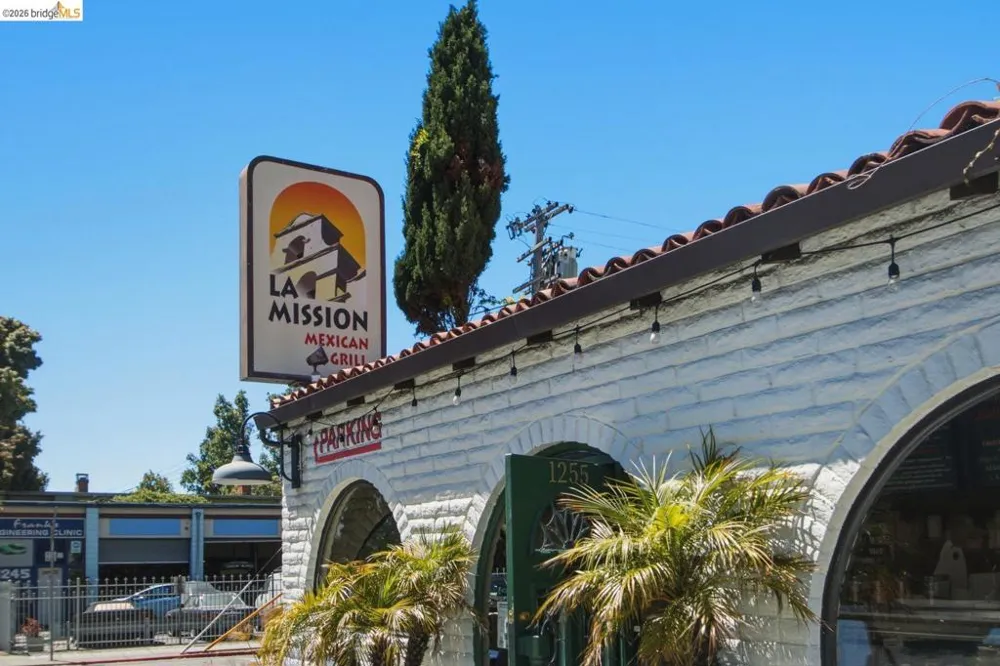 2081 Bonar St Berkeley, CA 94702