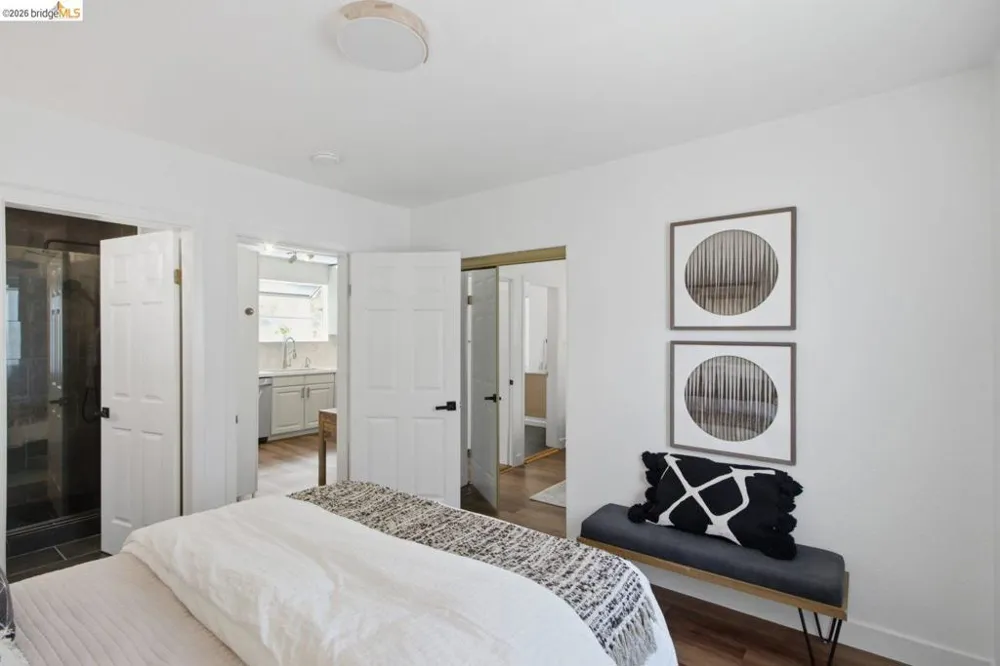 2081 Bonar St Berkeley, CA 94702