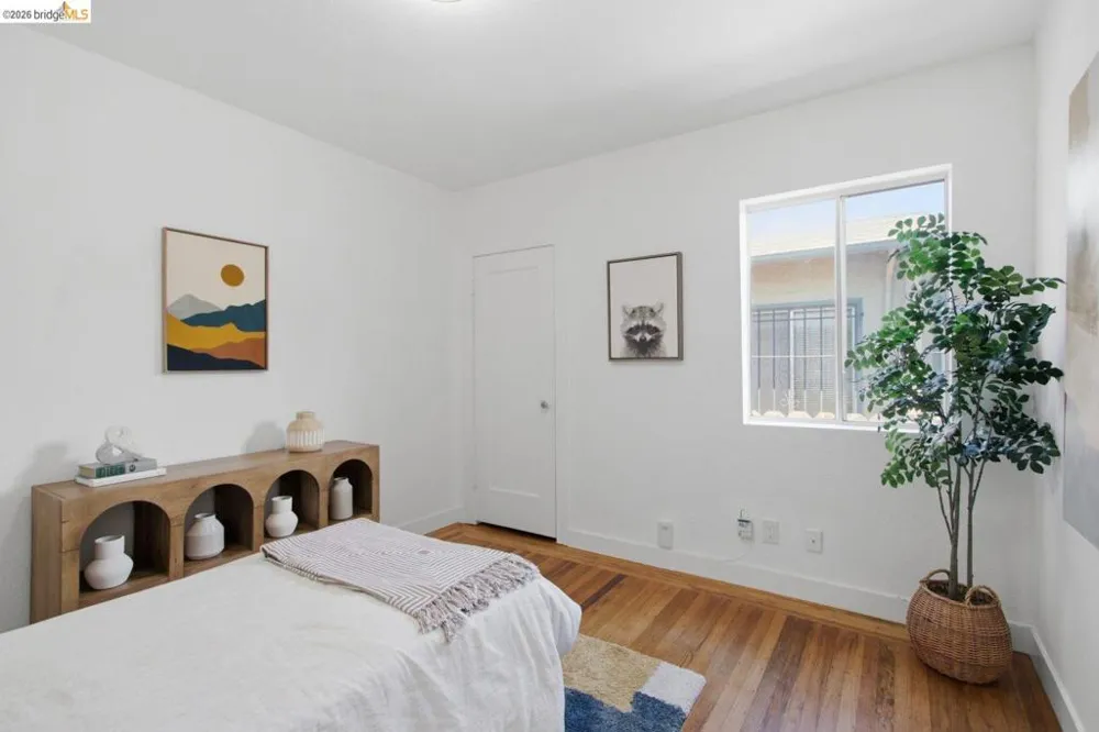 2081 Bonar St Berkeley, CA 94702