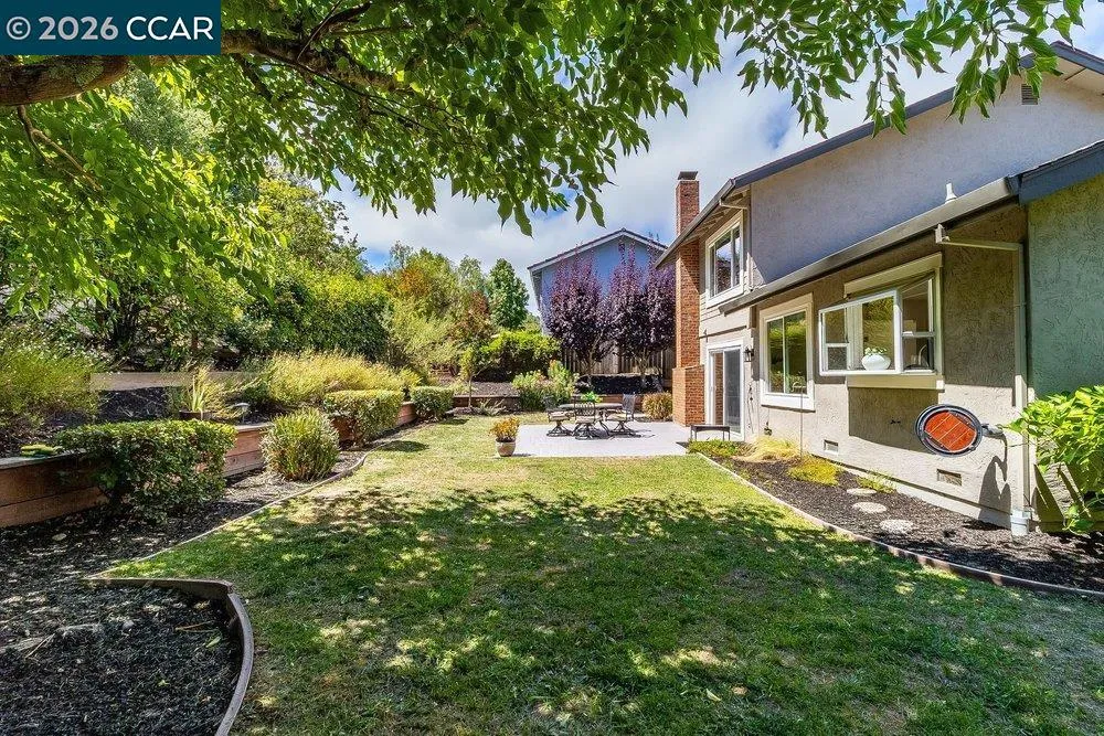 5633 Mount Hood Ct Martinez, CA 94553
