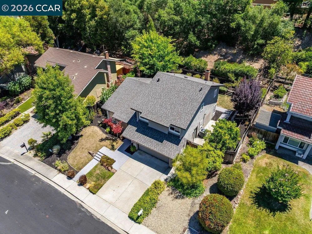 5633 Mount Hood Ct Martinez, CA 94553