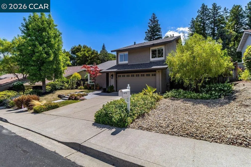 5633 Mount Hood Ct Martinez, CA 94553