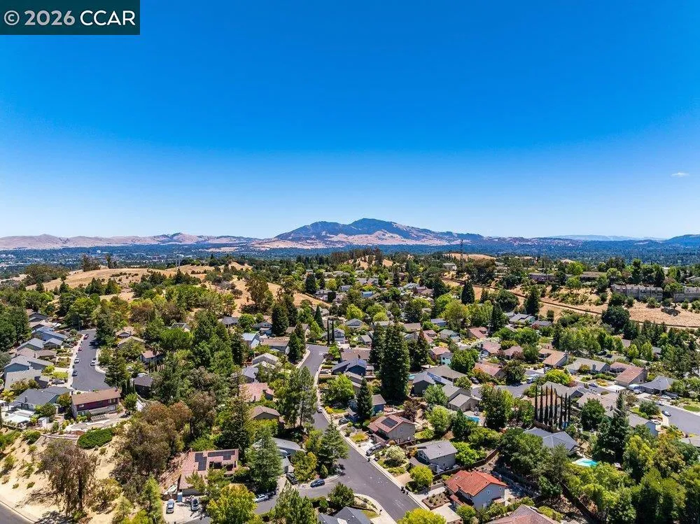 5633 Mount Hood Ct Martinez, CA 94553