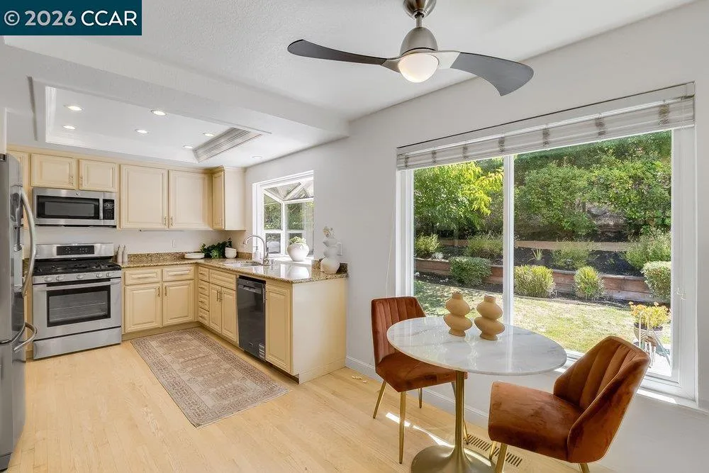 5633 Mount Hood Ct Martinez, CA 94553