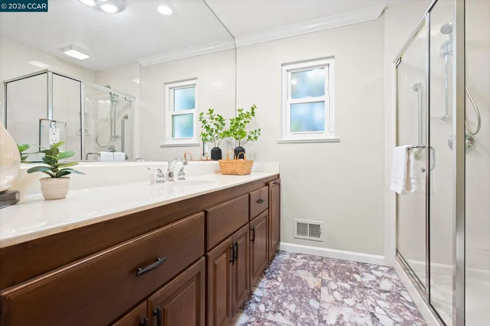 4050 Saint Marys St Martinez, CA 94553