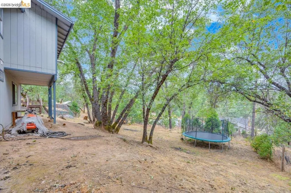 22100 Thunderbolt Dr. Sonora, CA 95370
