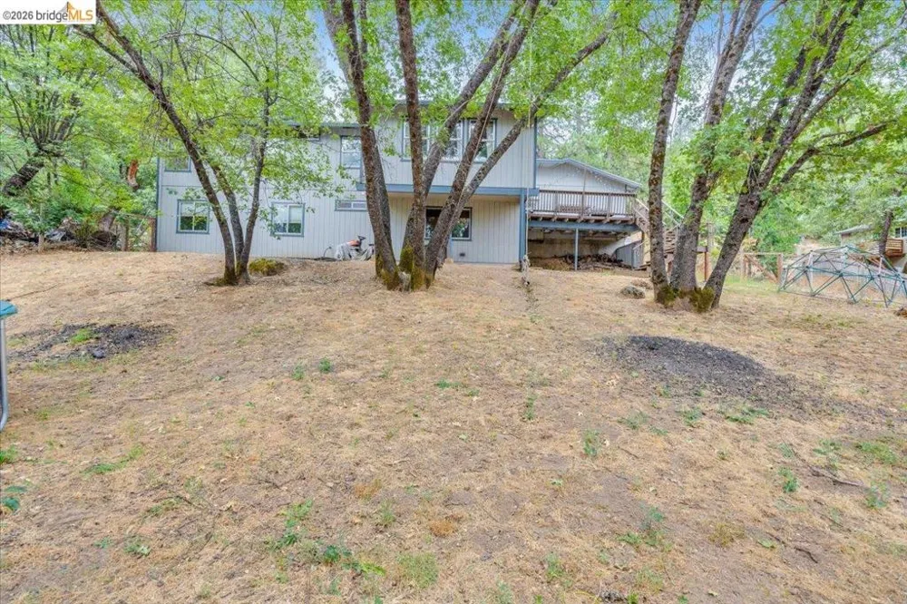 22100 Thunderbolt Dr. Sonora, CA 95370