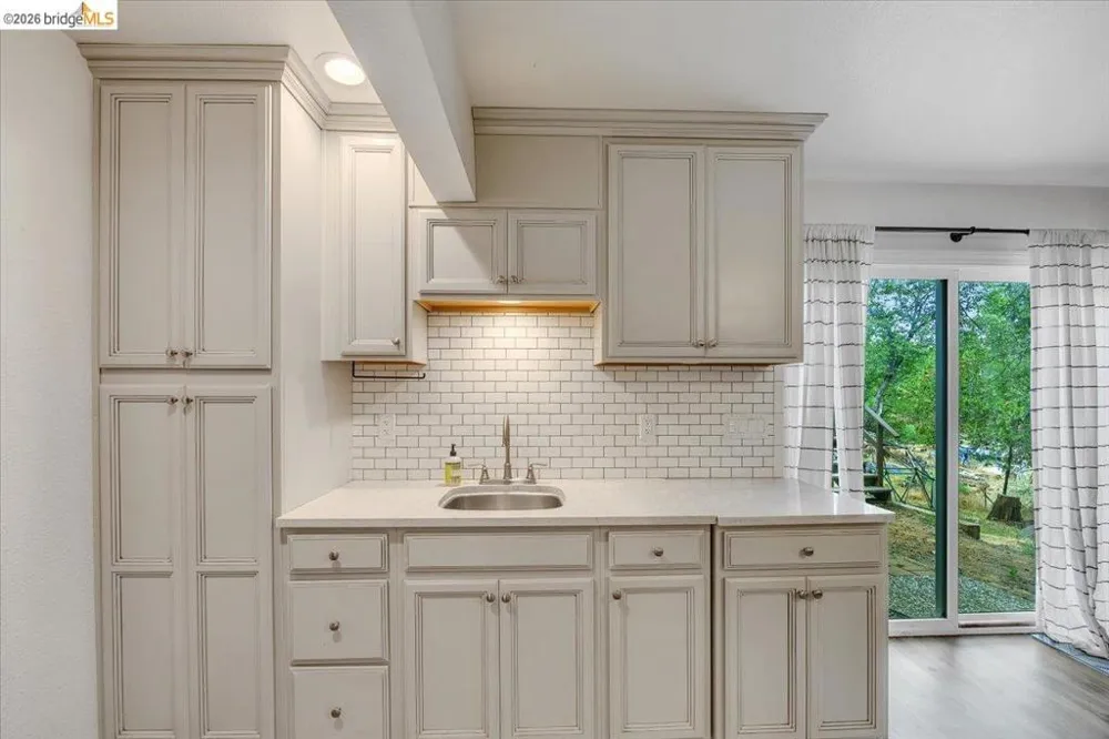 22100 Thunderbolt Dr. Sonora, CA 95370