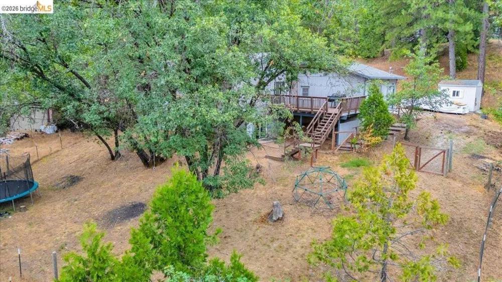22100 Thunderbolt Dr. Sonora, CA 95370