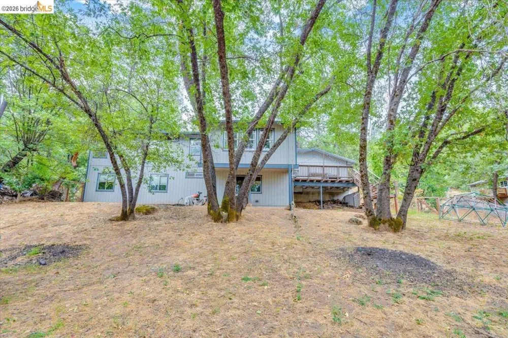22100 Thunderbolt Dr. Sonora, CA 95370