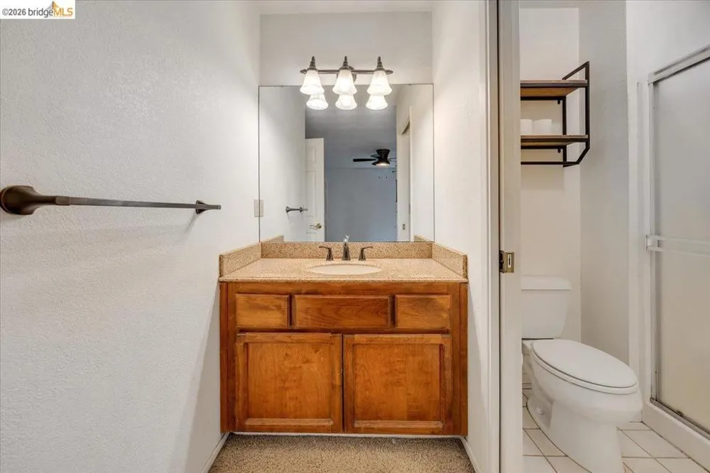 22100 Thunderbolt Dr. Sonora, CA 95370