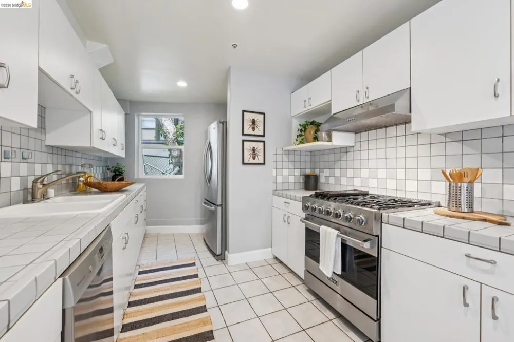 1849 Arch Street #A Berkeley, CA 94709
