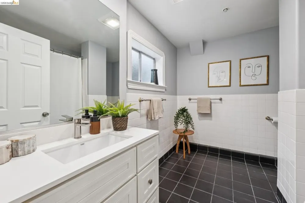 1849 Arch Street #A Berkeley, CA 94709