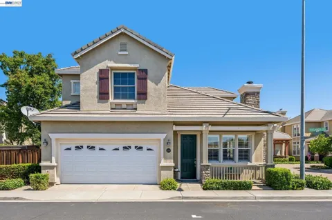 3158 Persimmon Cir