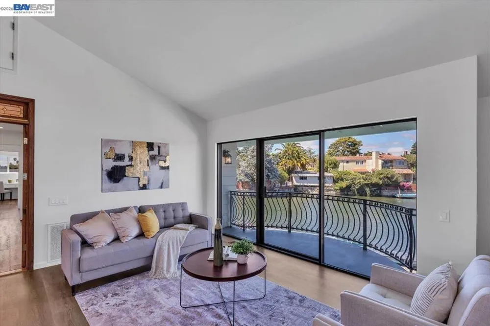 612 Fortress Isle Alameda, CA 94501