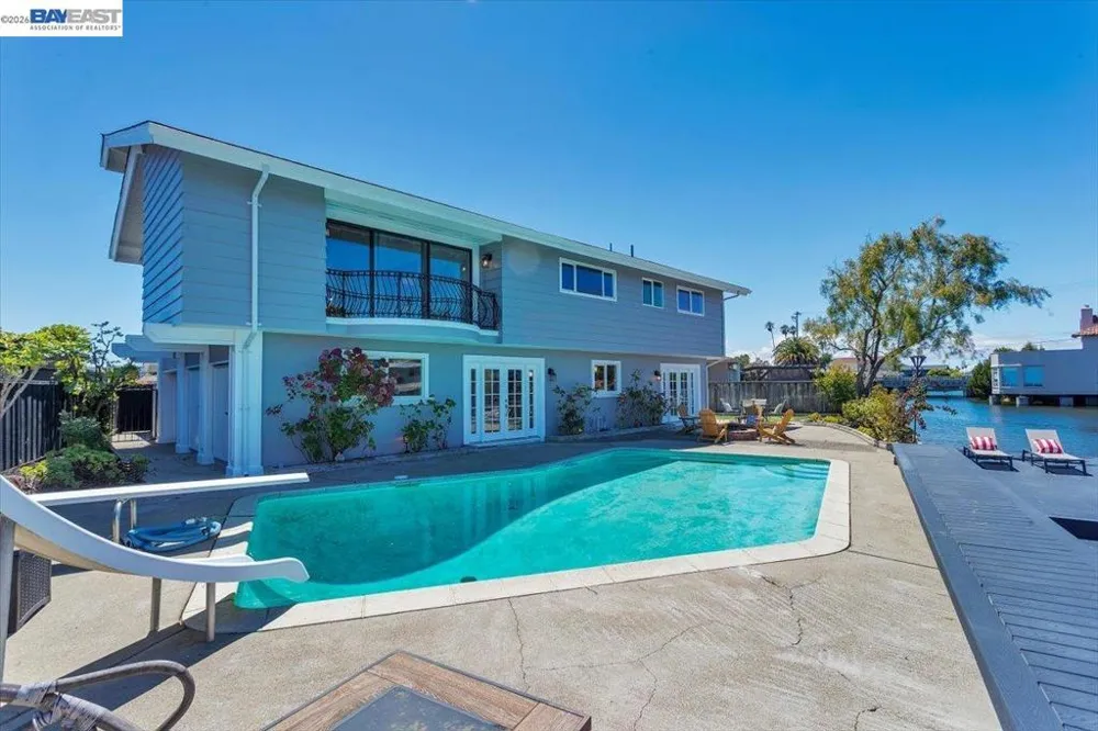 612 Fortress Isle Alameda, CA 94501