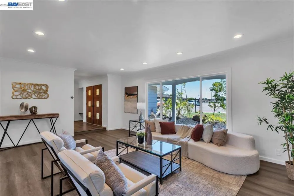 612 Fortress Isle Alameda, CA 94501