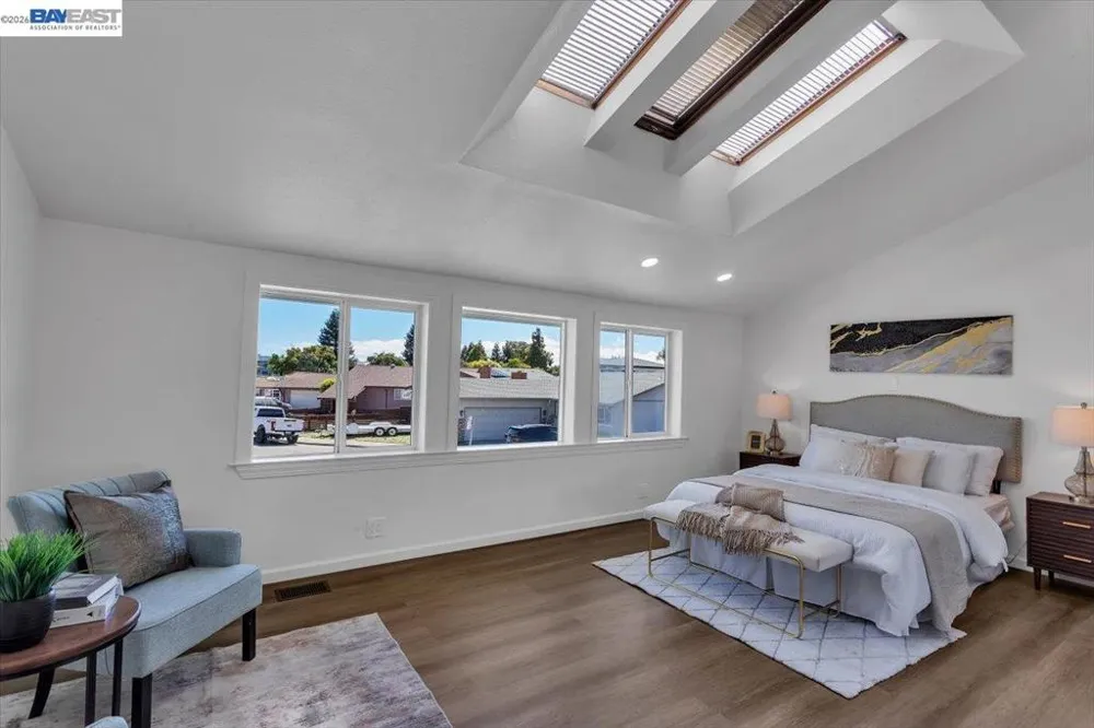 612 Fortress Isle Alameda, CA 94501