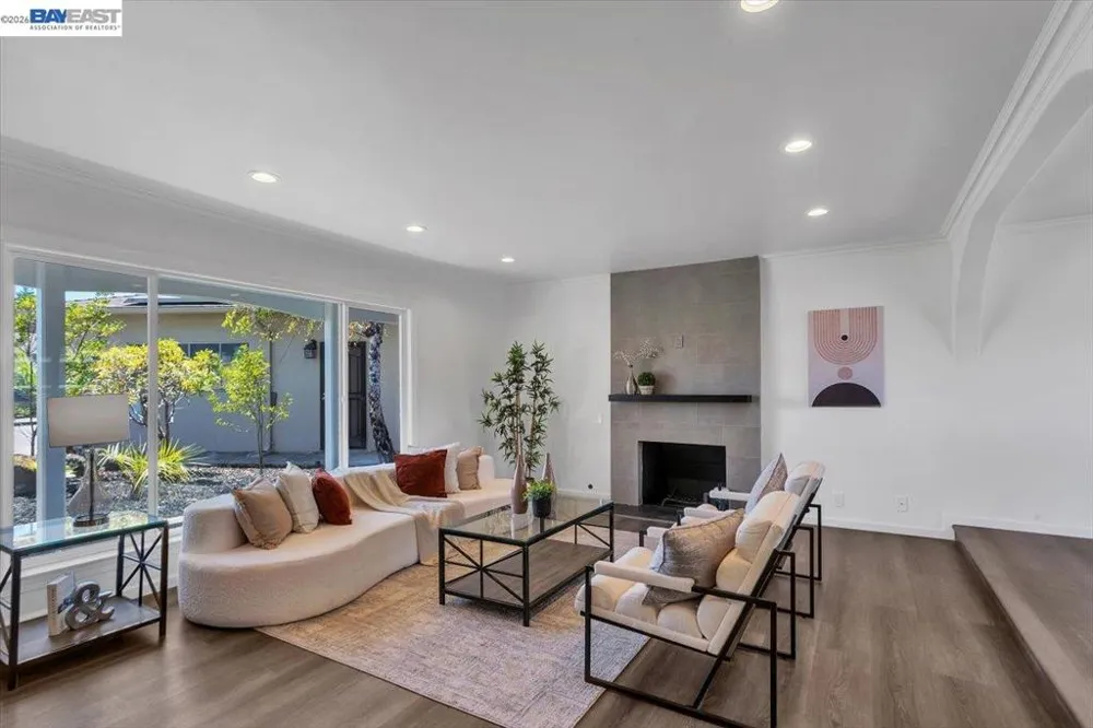612 Fortress Isle Alameda, CA 94501