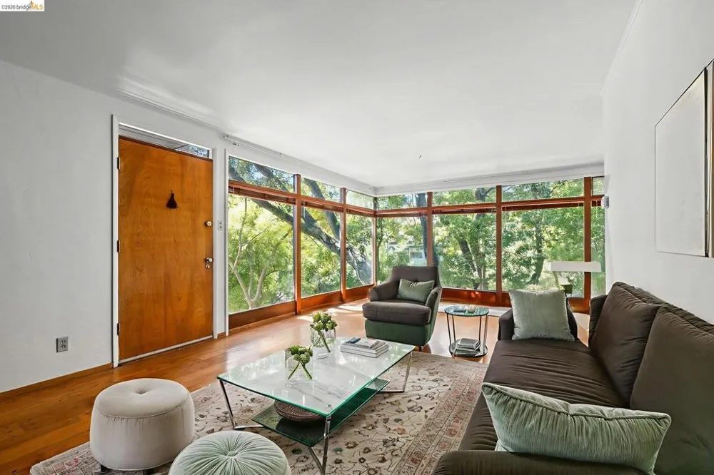 1730 Highland Pl #1 Berkeley, CA 94709