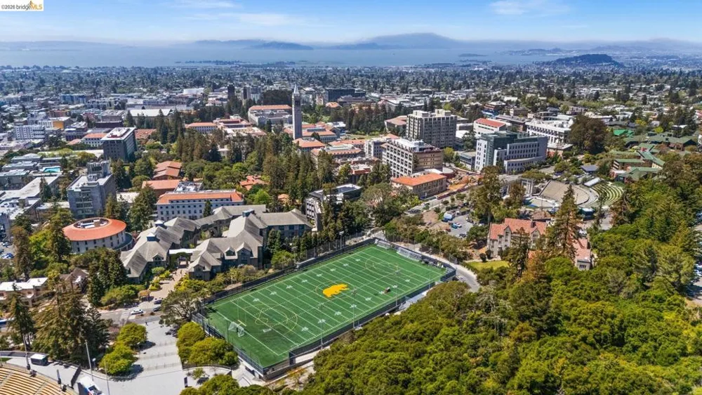 1730 Highland Pl #1 Berkeley, CA 94709