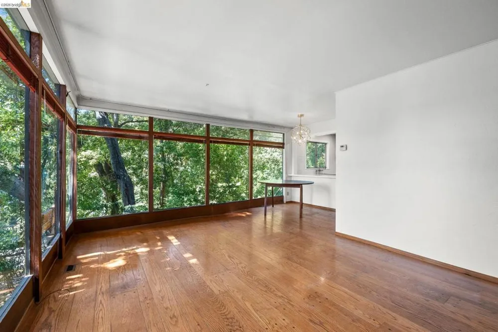 1730 Highland Pl #1 Berkeley, CA 94709