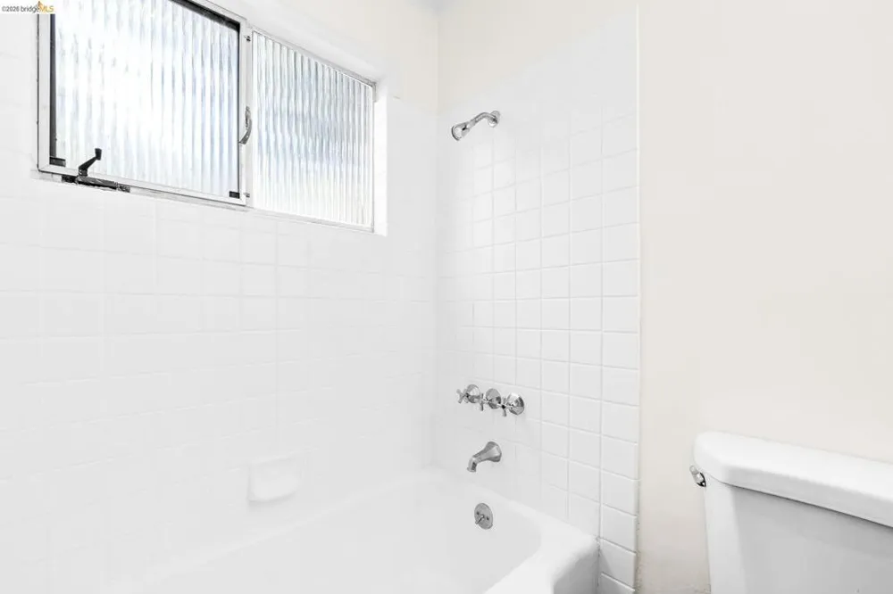 1730 Highland Pl #1 Berkeley, CA 94709