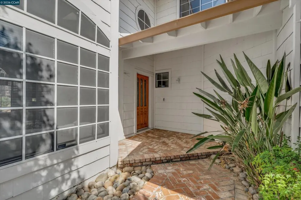 1806 Locke Court Oakley, CA 94561