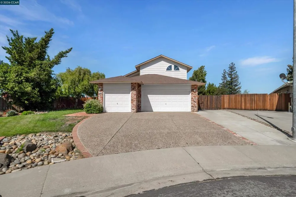 1806 Locke Court Oakley, CA 94561