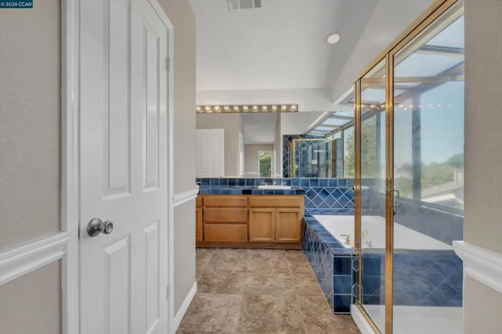 1806 Locke Court Oakley, CA 94561