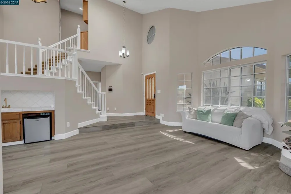1806 Locke Court Oakley, CA 94561