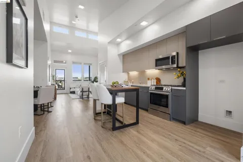1545 32nd Street #214