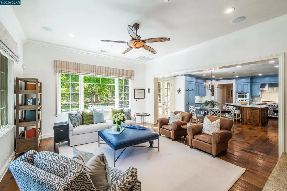 53 Hidden Oaks Dr. Lafayette, CA 94549