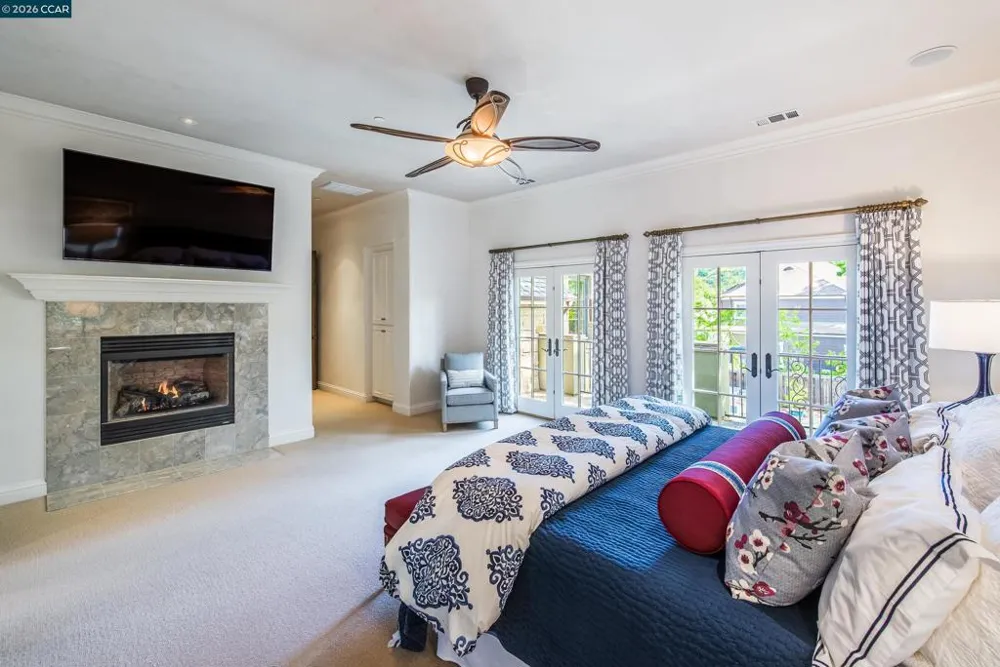 53 Hidden Oaks Dr. Lafayette, CA 94549