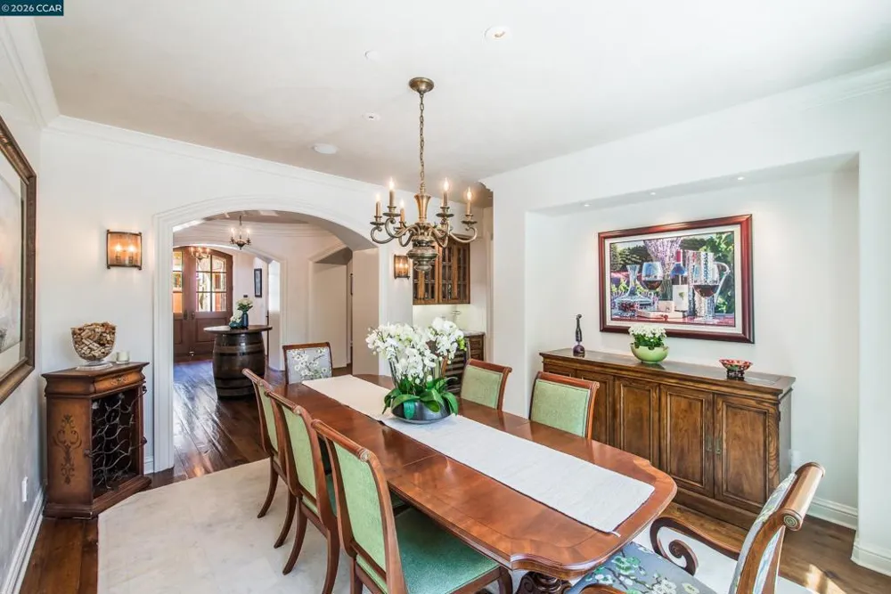 53 Hidden Oaks Dr. Lafayette, CA 94549