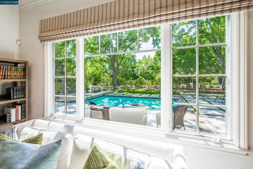 53 Hidden Oaks Dr. Lafayette, CA 94549