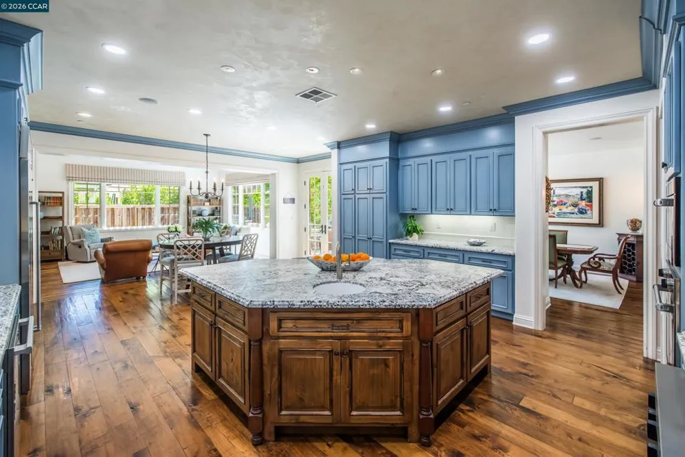 53 Hidden Oaks Dr. Lafayette, CA 94549