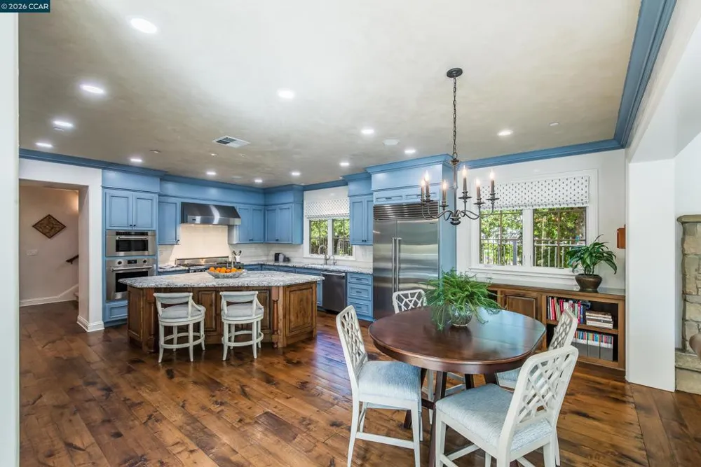 53 Hidden Oaks Dr. Lafayette, CA 94549