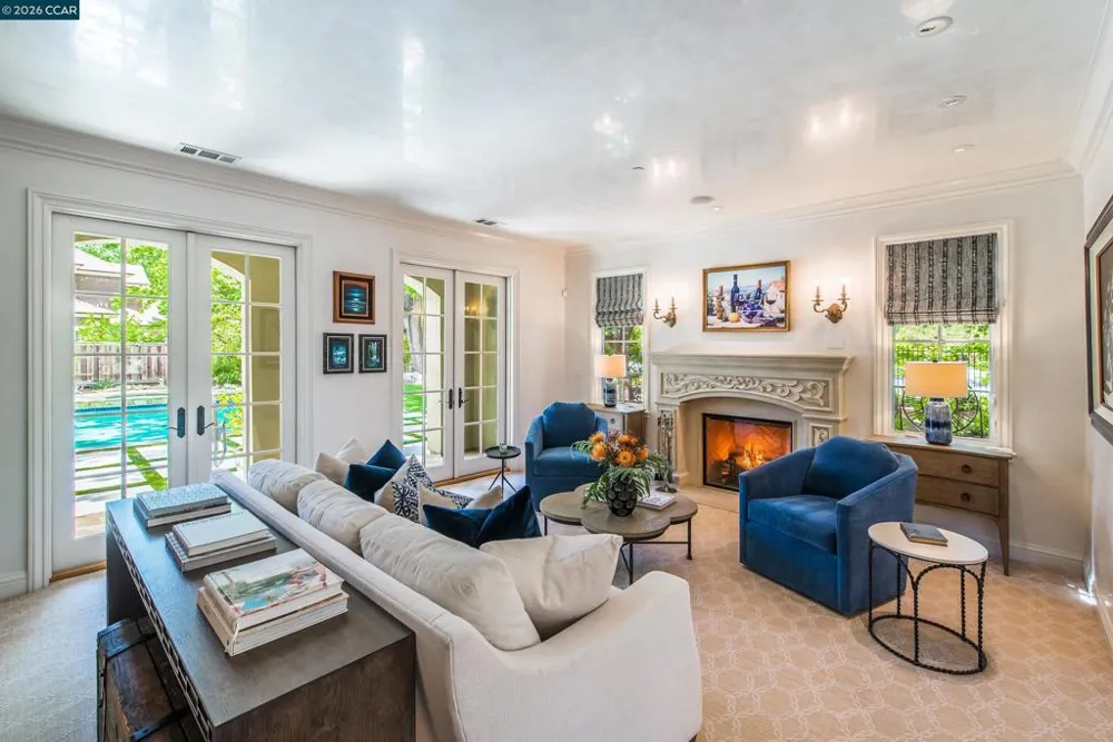 53 Hidden Oaks Dr. Lafayette, CA 94549