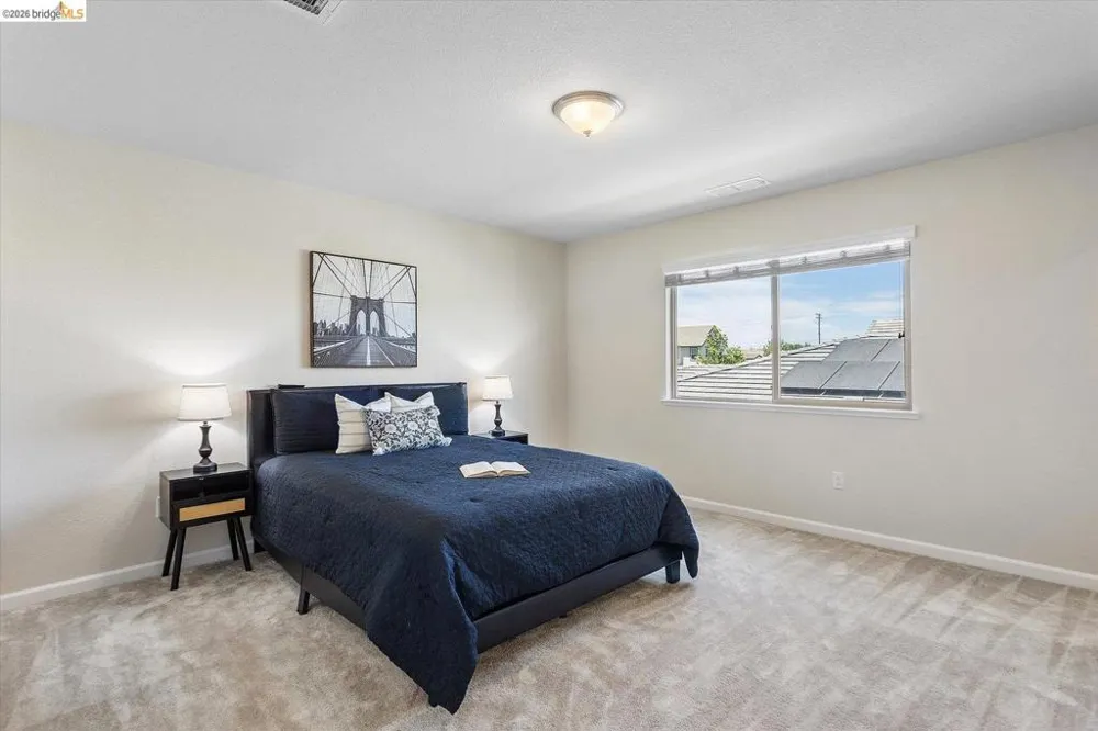 4352 Vanguard DR Modesto, CA 95356