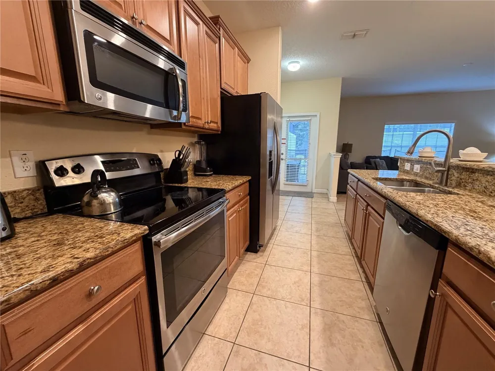 2931 BANANA PALM DRIVE Kissimmee, FL 34747